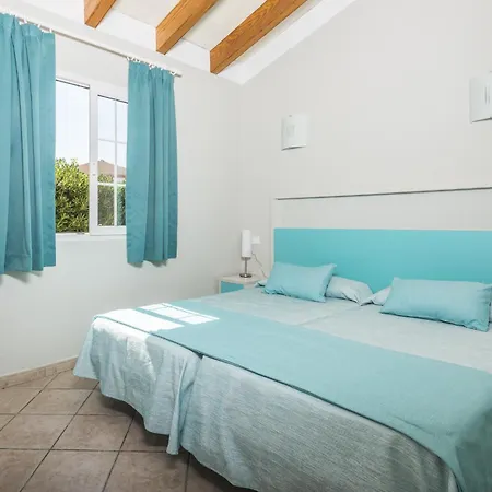 Maribel Villa Cala Blanca (Menorca)