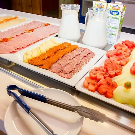 Maribel Cala Blanca (Menorca)