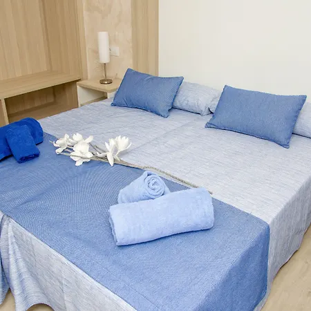 Maribel Villa Cala Blanca (Menorca)