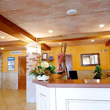 Maribel Villa