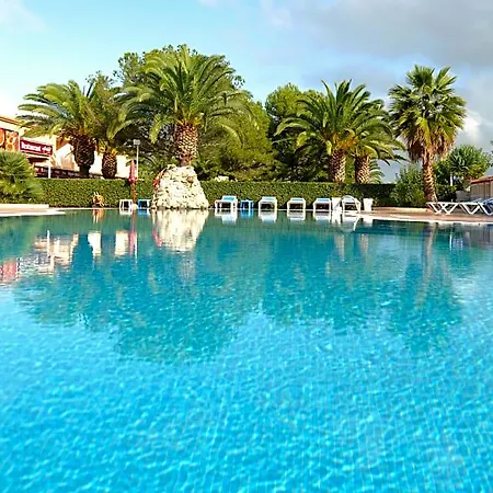 Maribel Cala Blanca (Menorca)