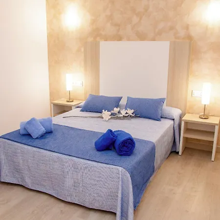 Maribel Villa Cala Blanca (Menorca)