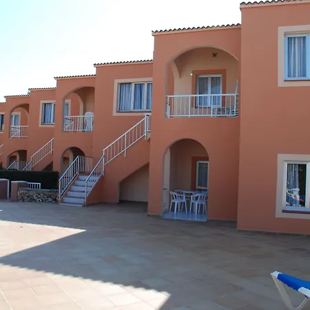 Maribel Cala Blanca (Menorca)
