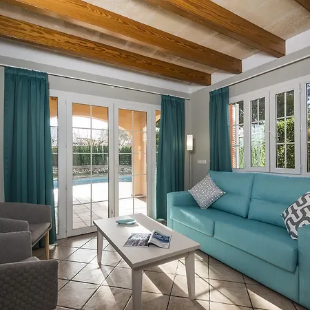 Maribel Cala Blanca (Menorca)