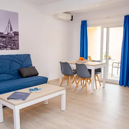 Maribel Villa Cala Blanca (Menorca)