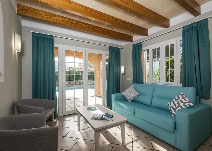 Maribel Cala Blanca (Menorca)