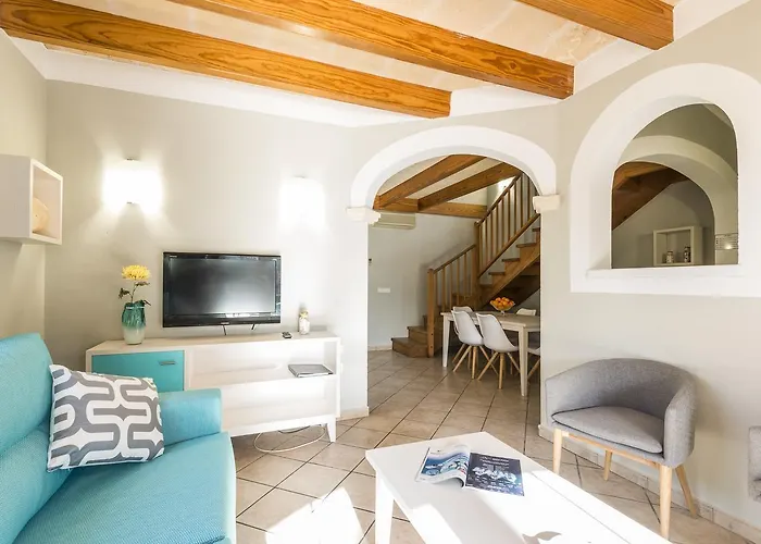 Maribel Villa Cala Blanca (Menorca)